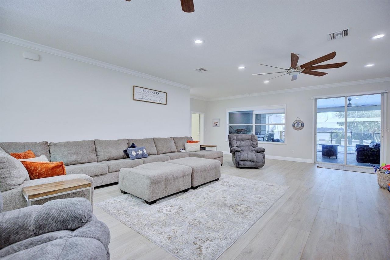 492 Sunset Pointe Drive, Lake Placid, FL 33852 Photo