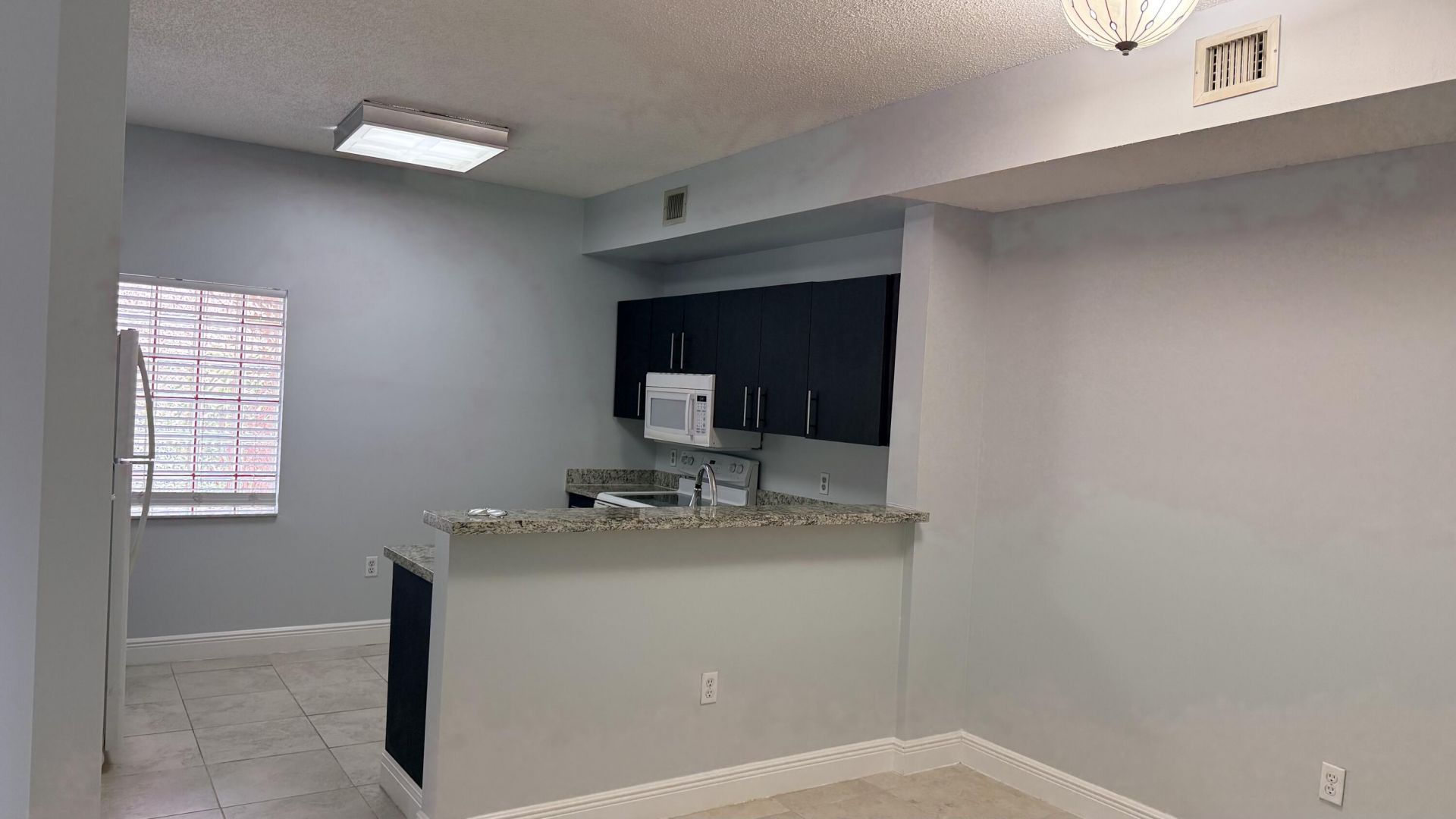 6944 SW 39th Street, Unit B103, Davie, FL 33314 Photo