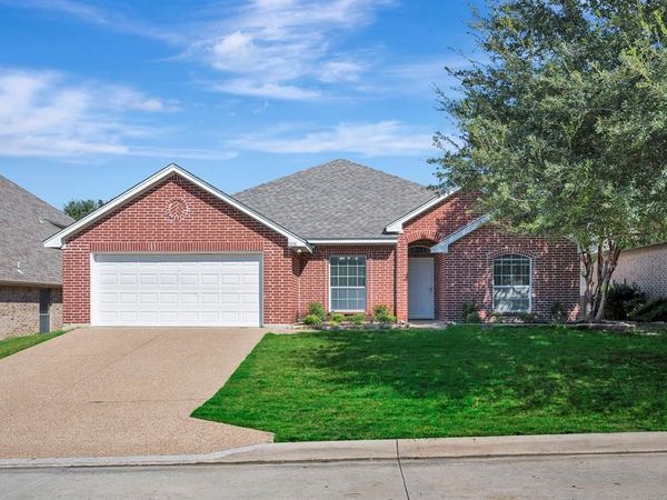 5436 Sierra Ridge Drive, Fort Worth, TX 76123