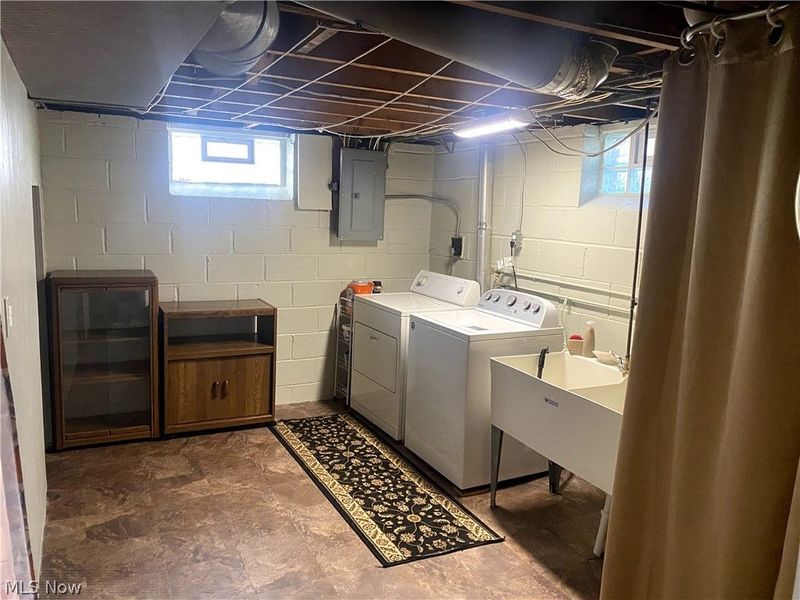 5714 Kenneth Avenue, Parma, OH 44129 Photo 32