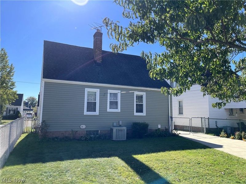 5714 Kenneth Avenue, Parma, OH 44129 Photo 6