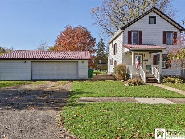 1 S Plymouth Avenue , Franklinville, NY 14737