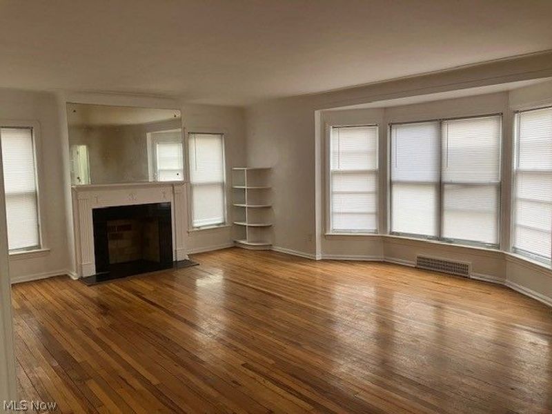 1659 Ivydale Road, Cleveland Heights, OH 44118 Photo 4