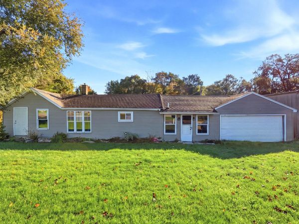 421 S Wilson Street, Vicksburg, MI 49097