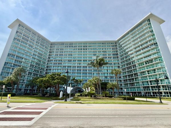 333 NE 21st Avenue, Unit 418, Deerfield Beach, FL 33441