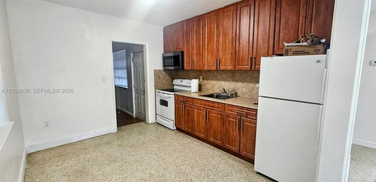Please Call For Address, Hialeah, FL 33013 Photo