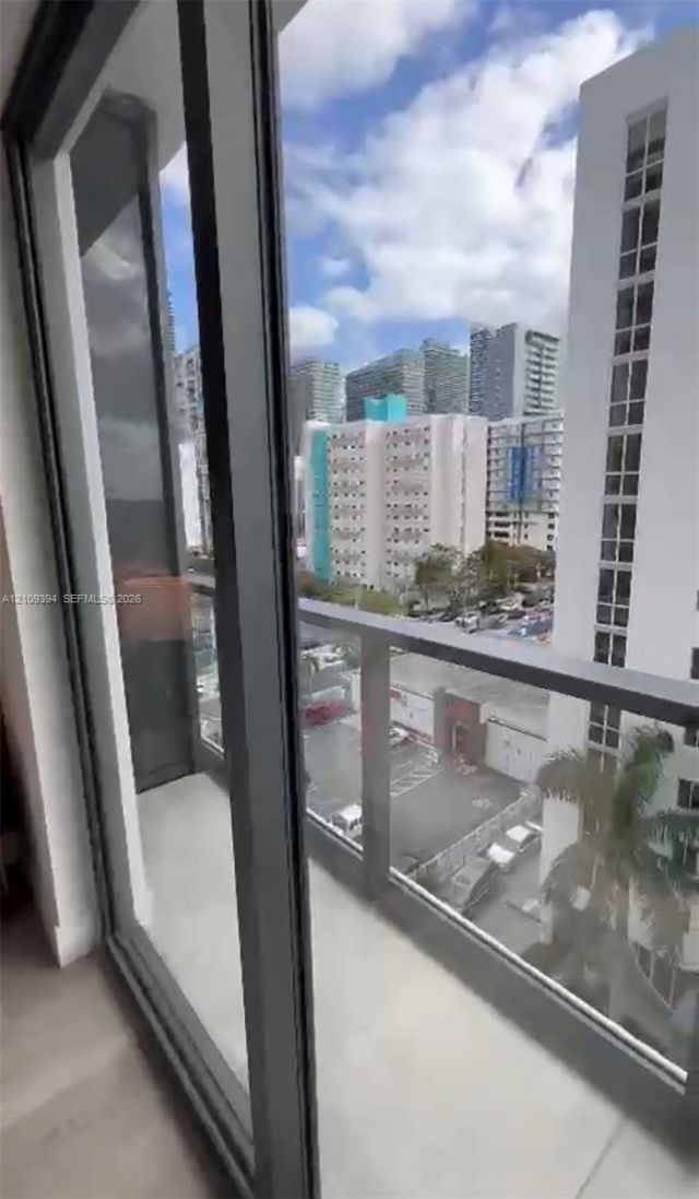 229 SW 9th St , Unit 303, Miami, FL 33130 Photo