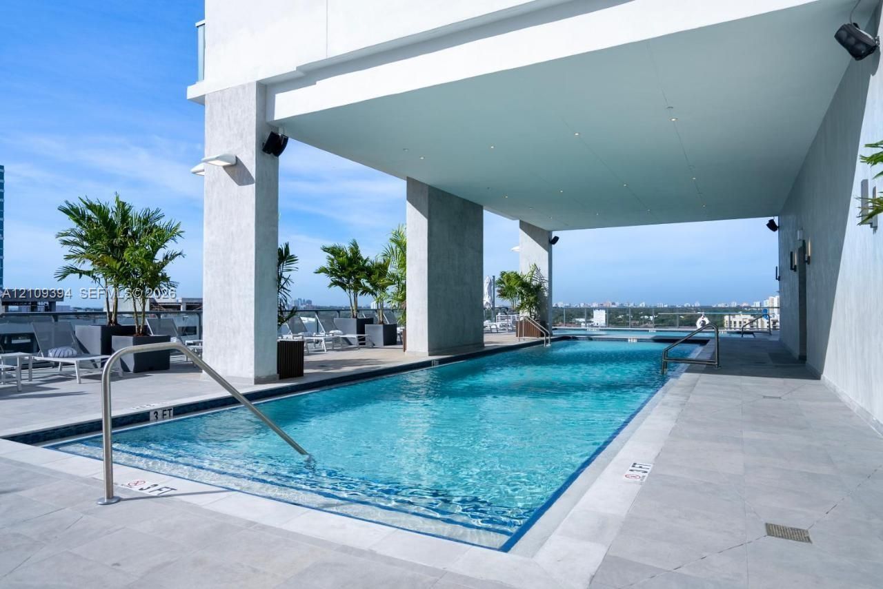 229 SW 9th St , Unit 303, Miami, FL 33130 Photo