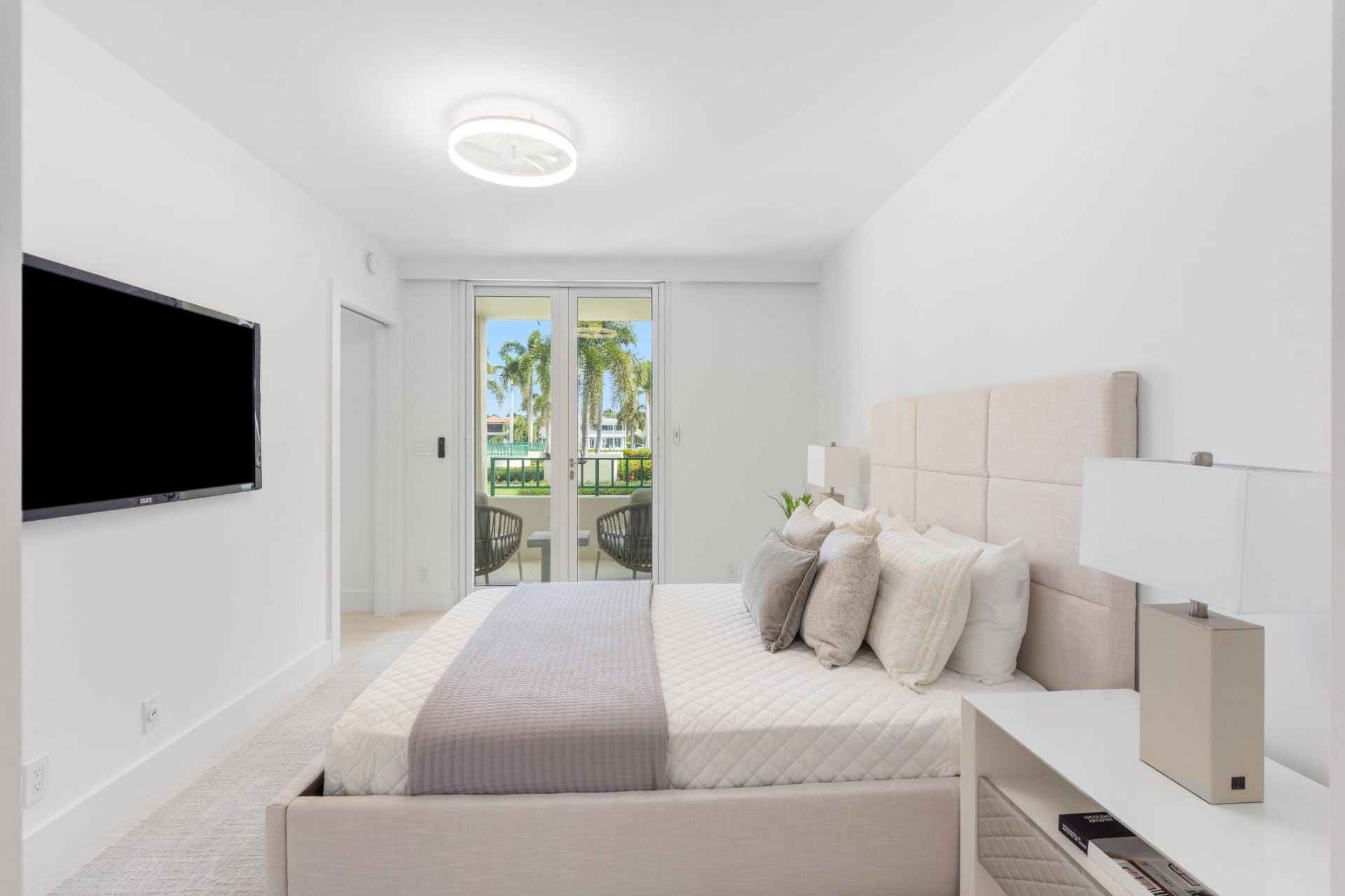 120 SE 5th Avenue, Unit 219, Boca Raton, FL 33432 Photo