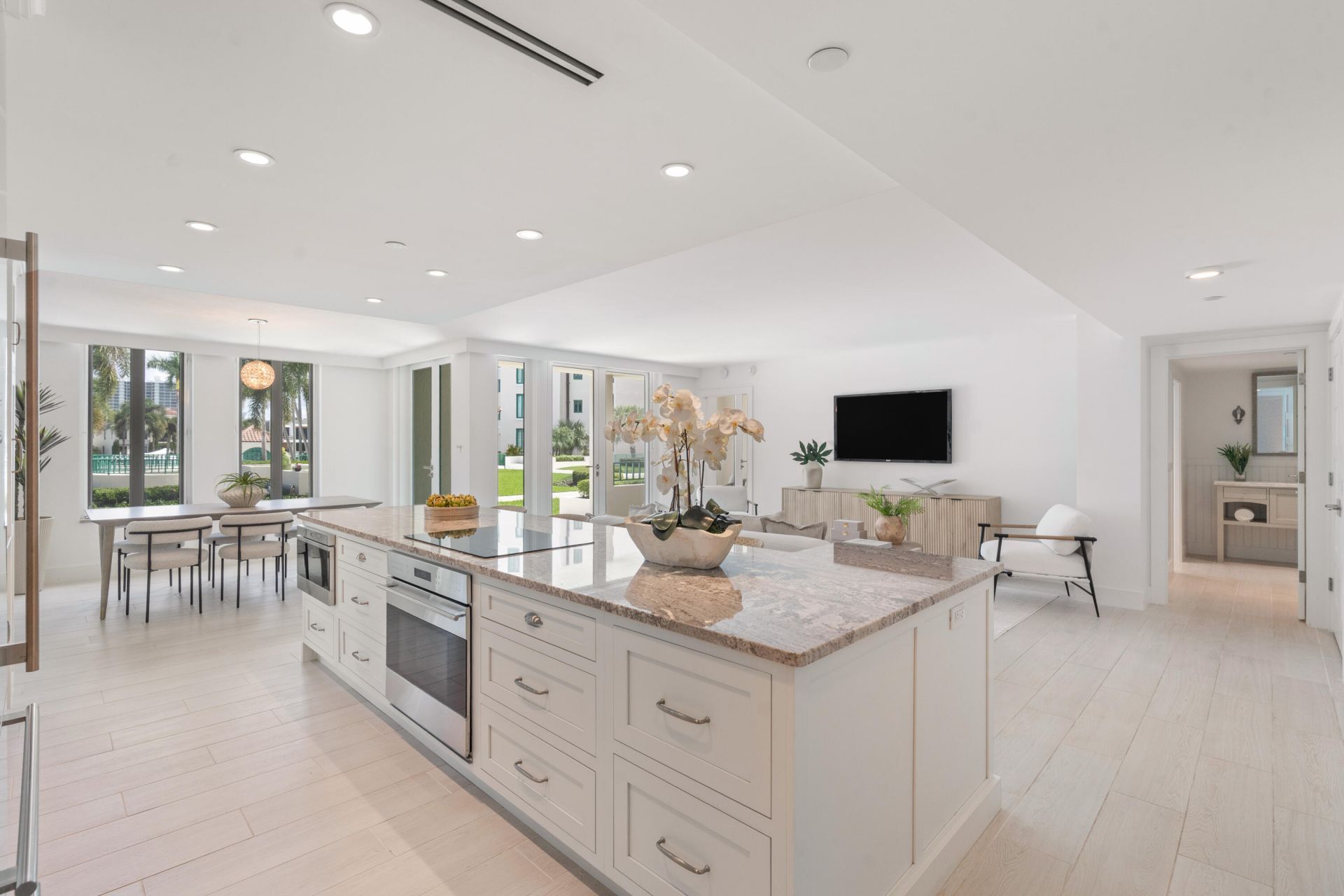 120 SE 5th Avenue, Unit 219, Boca Raton, FL 33432 Photo