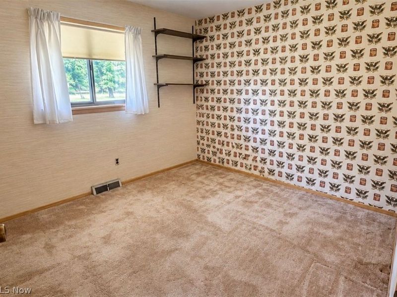 470 Karl Drive, Richmond Heights, OH 44143 Photo 13