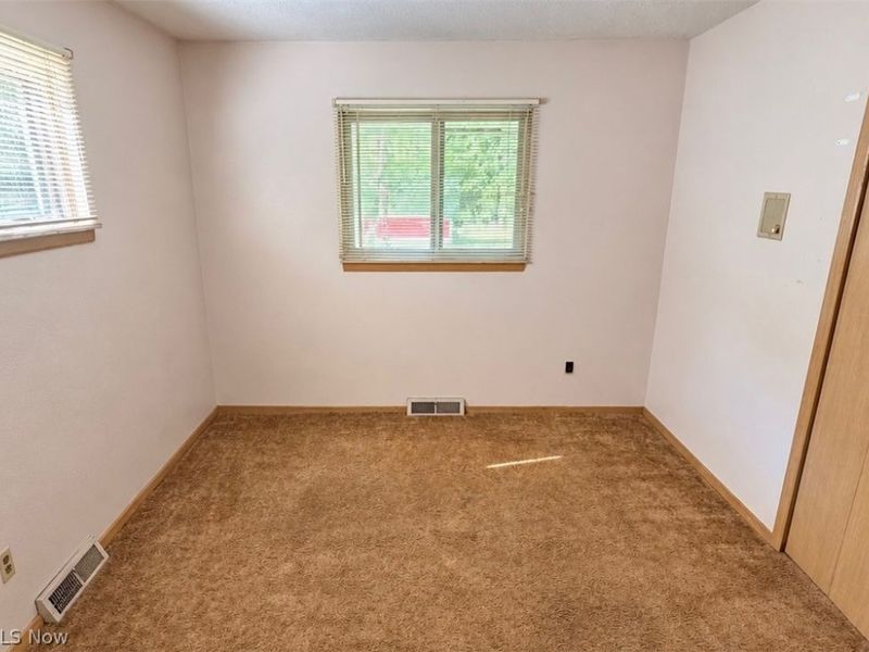 470 Karl Drive, Richmond Heights, OH 44143 Photo 15