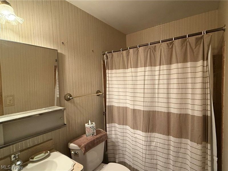 470 Karl Drive, Richmond Heights, OH 44143 Photo 16