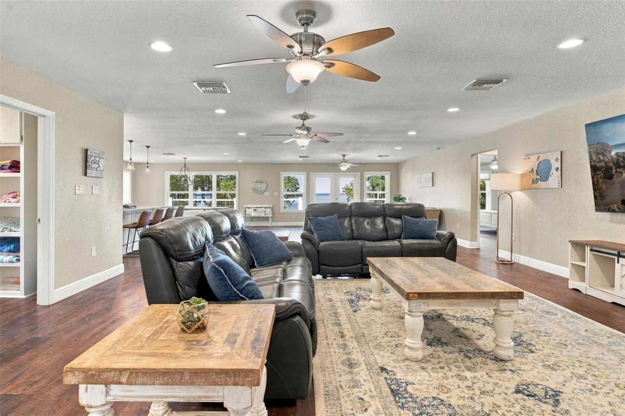 14432 SE 143rd Terrace , Weirsdale, FL 32195 Photo
