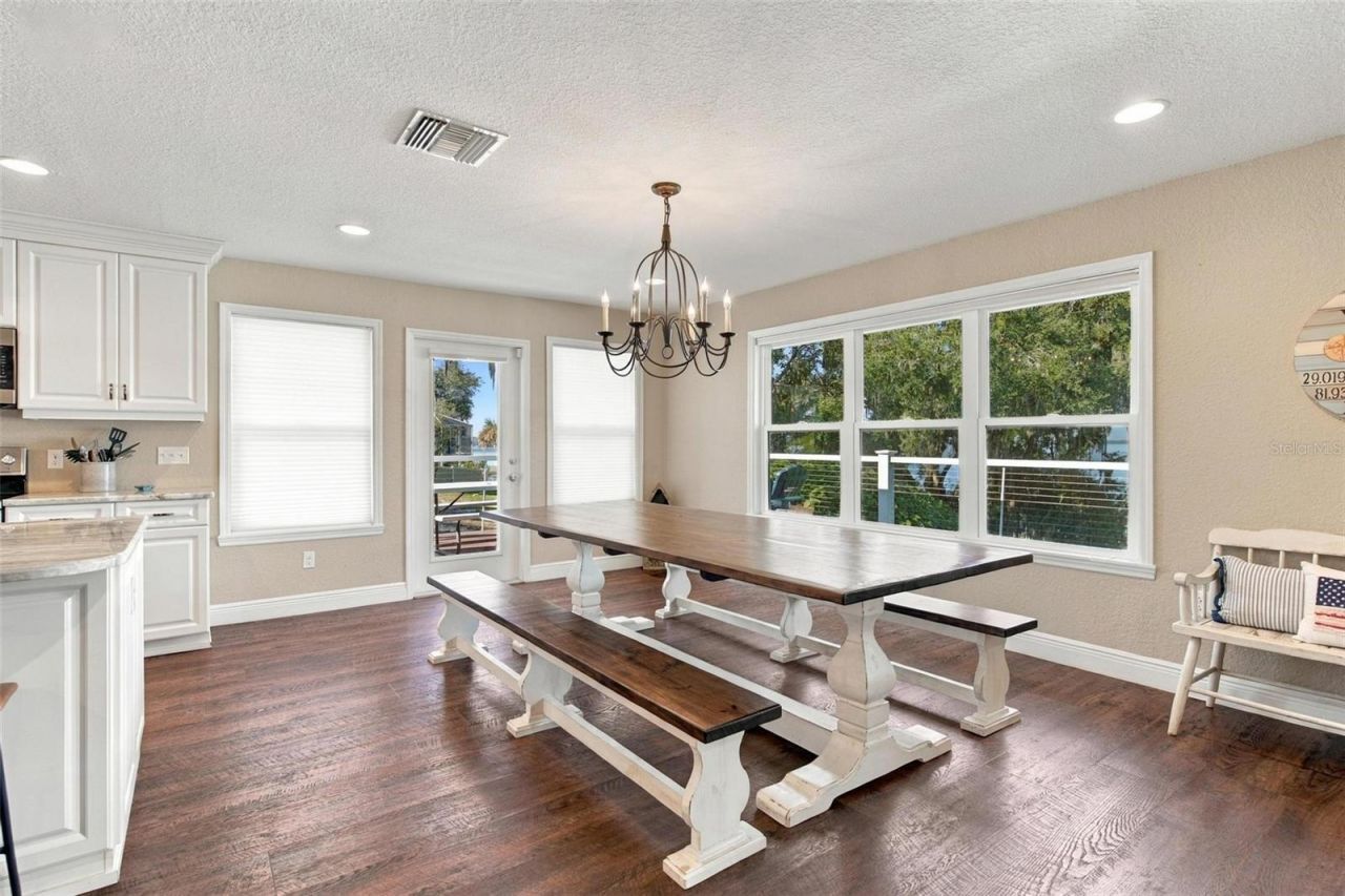 14432 SE 143rd Terrace , Weirsdale, FL 32195 Photo