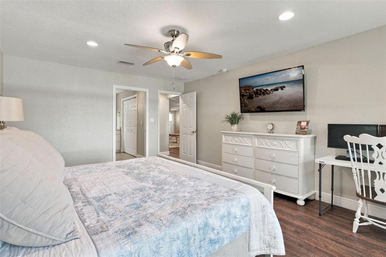 14432 SE 143rd Terrace , Weirsdale, FL 32195 Photo