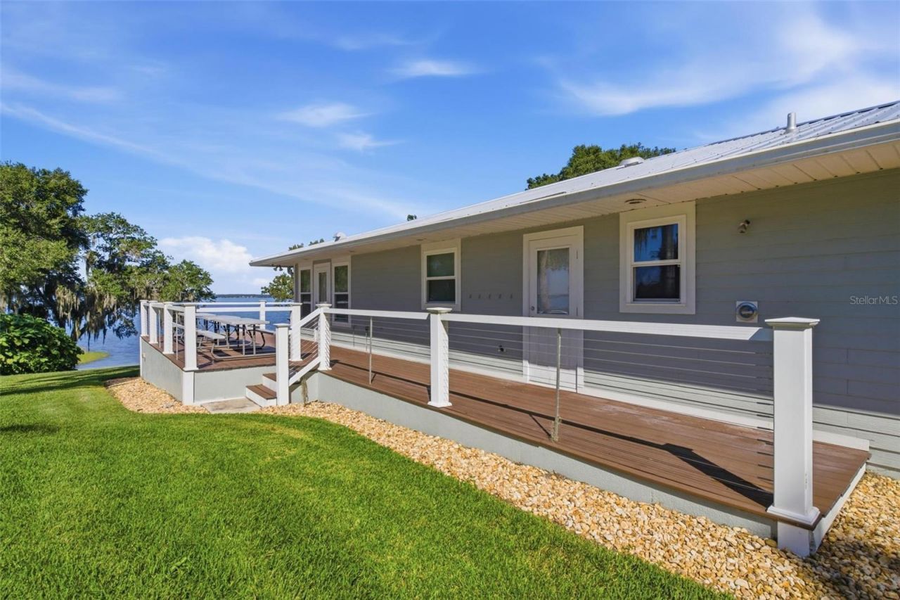 14432 SE 143rd Terrace , Weirsdale, FL 32195 Photo