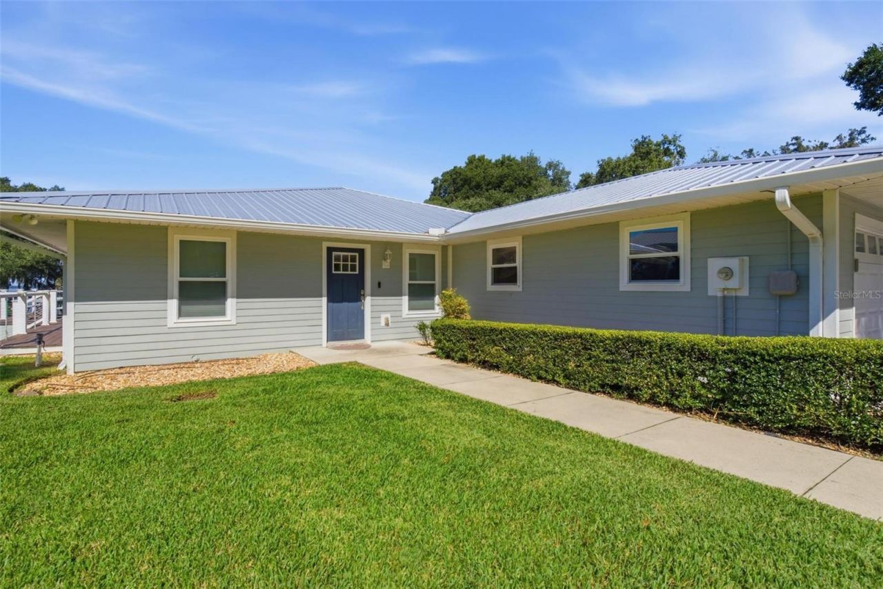 14432 SE 143rd Terrace , Weirsdale, FL 32195 Photo