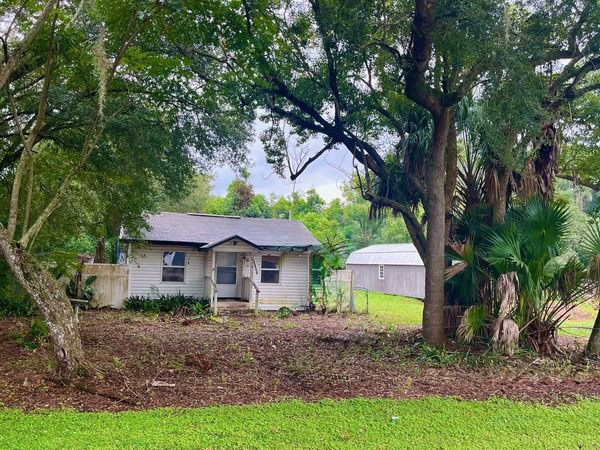 613 W DATE STREET , LAKE WALES, FL 33859