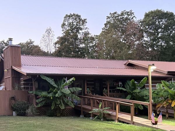 329 B Armstrong Lane, Monterey, TN 38574