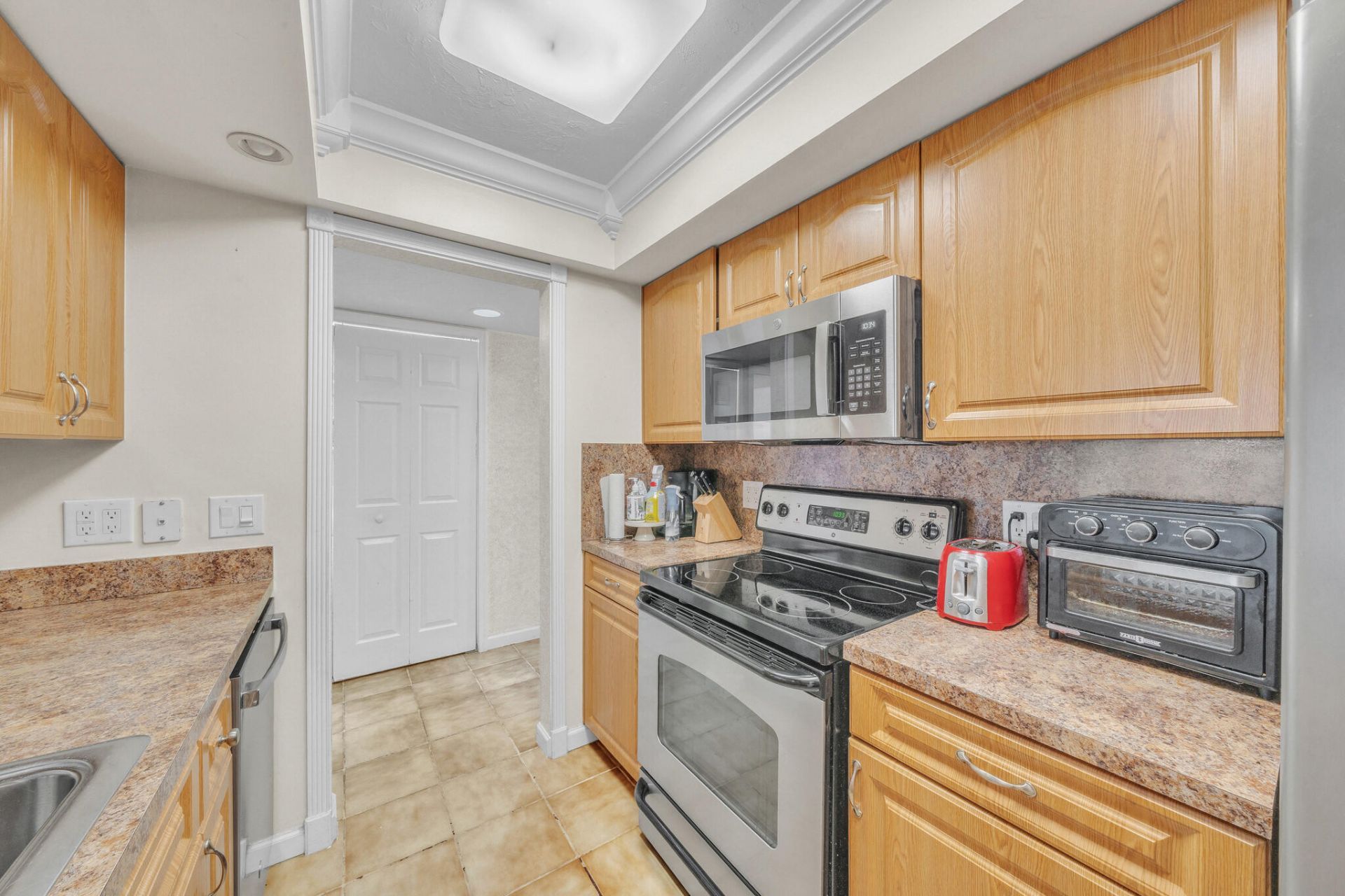420 NW 70th Avenue, Unit 129, Plantation, FL 33317 Photo