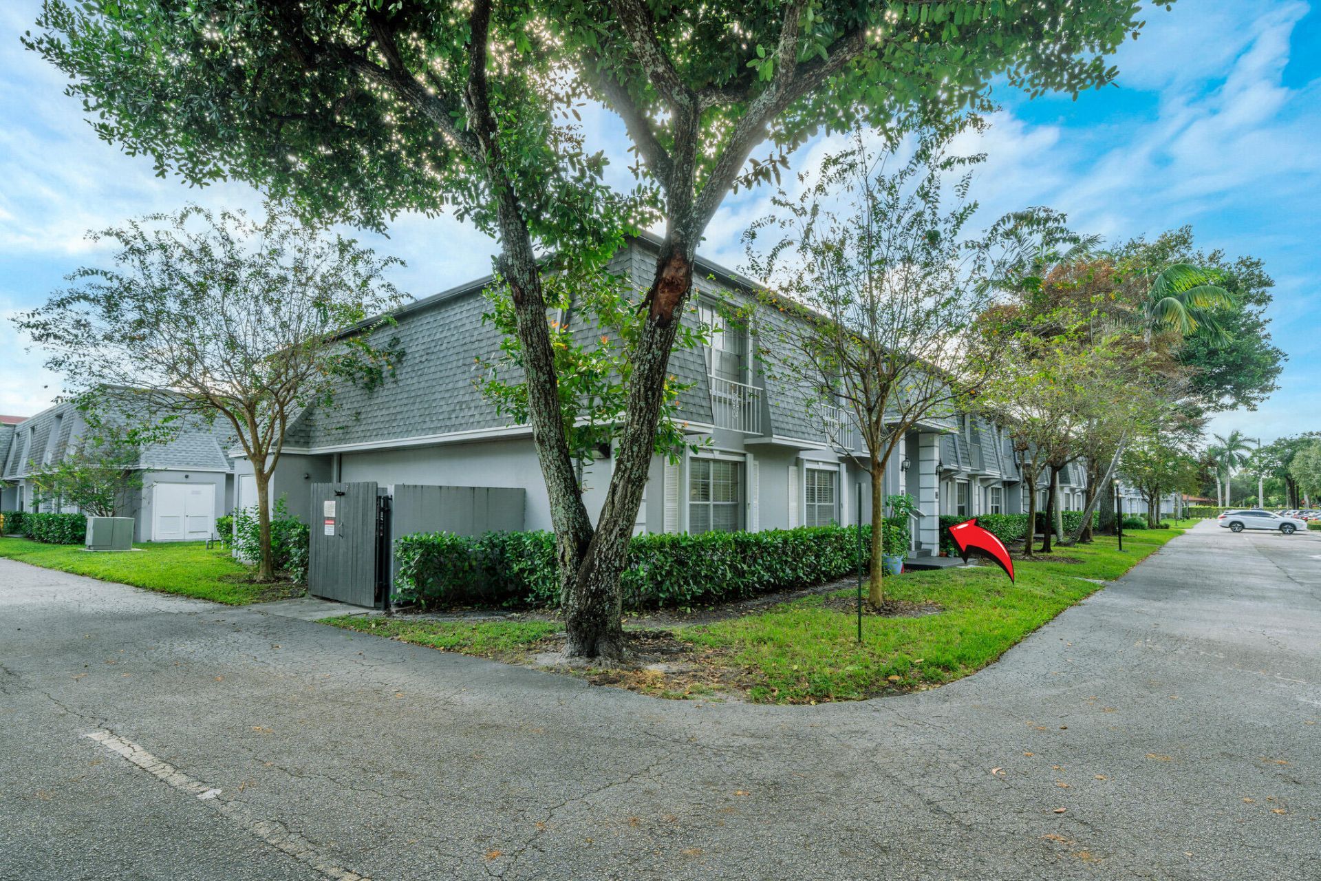 420 NW 70th Avenue, Unit 129, Plantation, FL 33317 Photo
