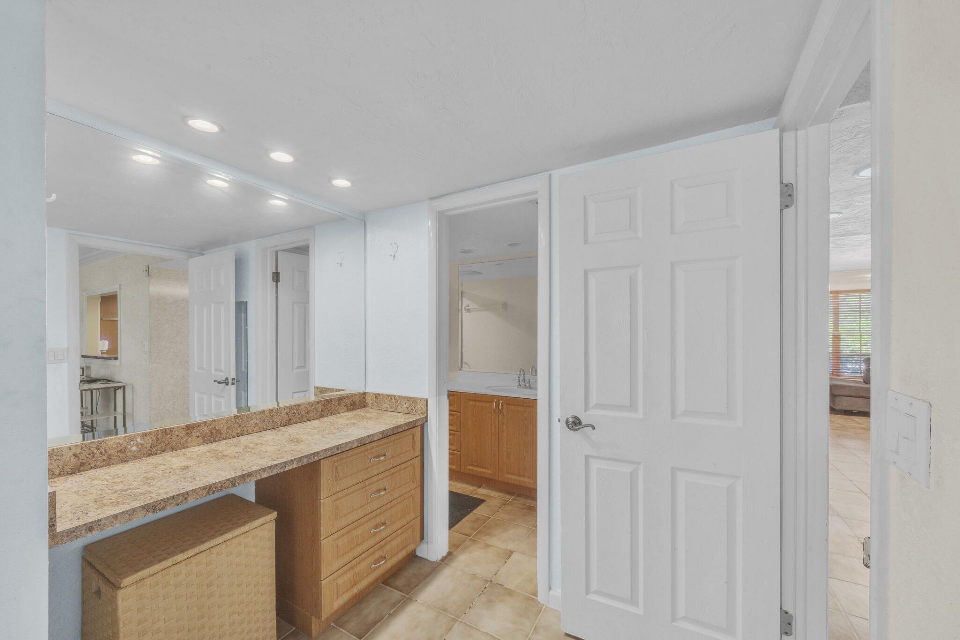 420 NW 70th Avenue, Unit 129, Plantation, FL 33317 Photo
