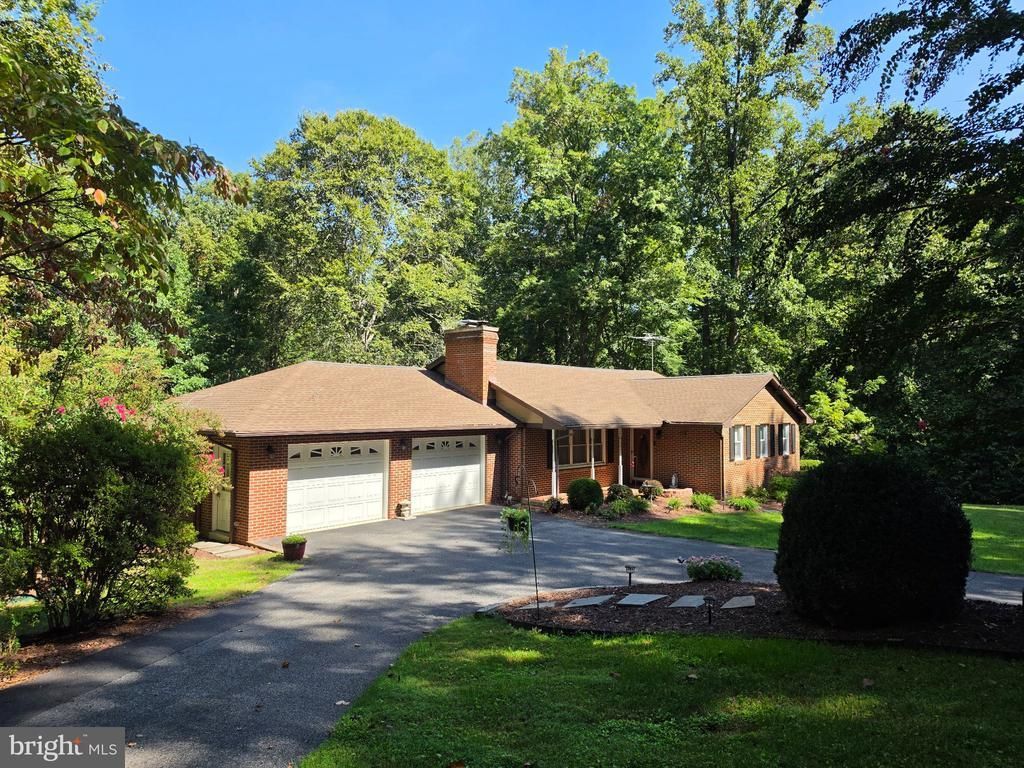 160 AMBER LANE , HUNTINGTOWN, MD 20639