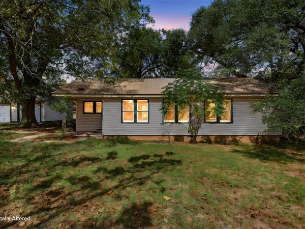 4764 W Us Highway 79, Rockdale, TX 76567