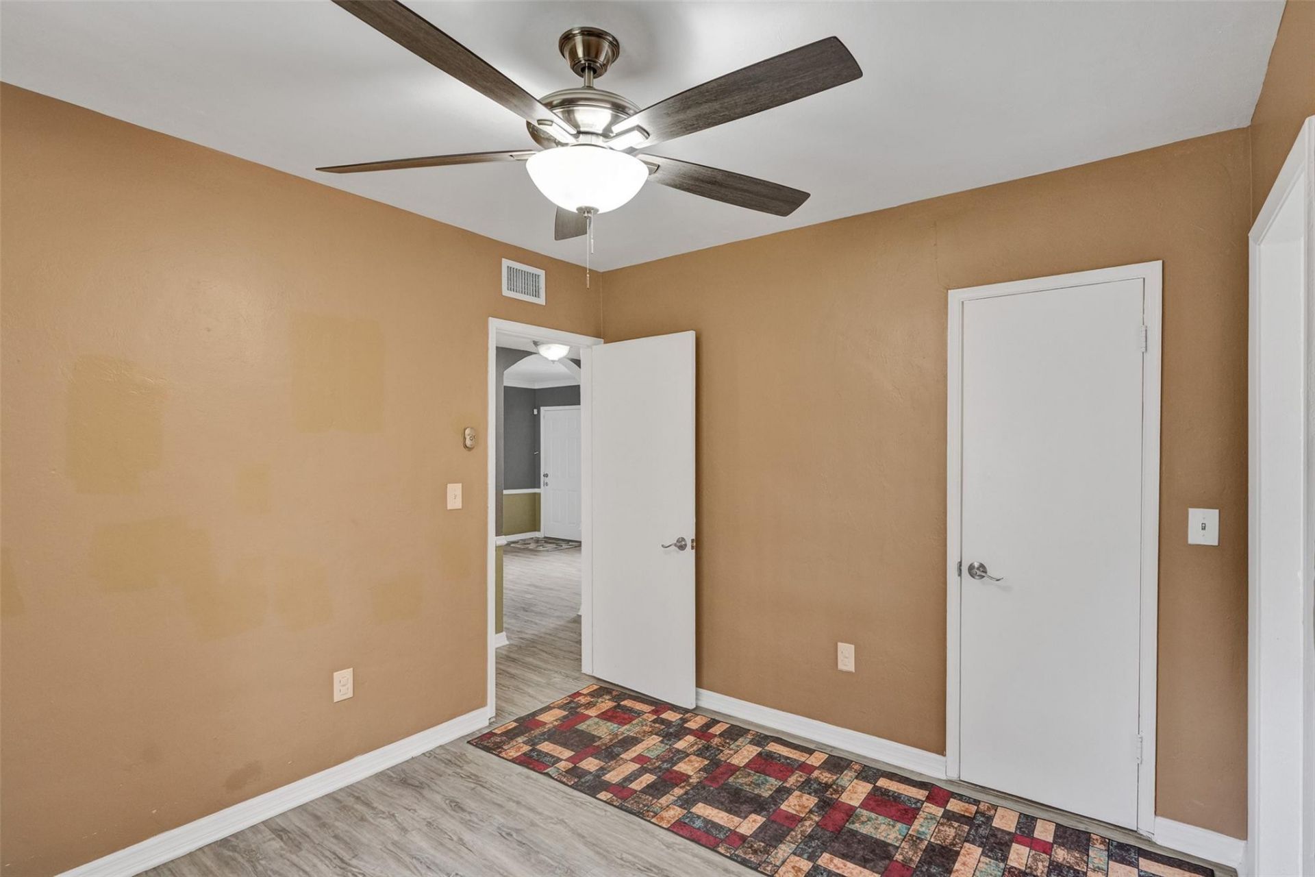 2180 NW 105th Terrace, Miami, FL 33147 Photo
