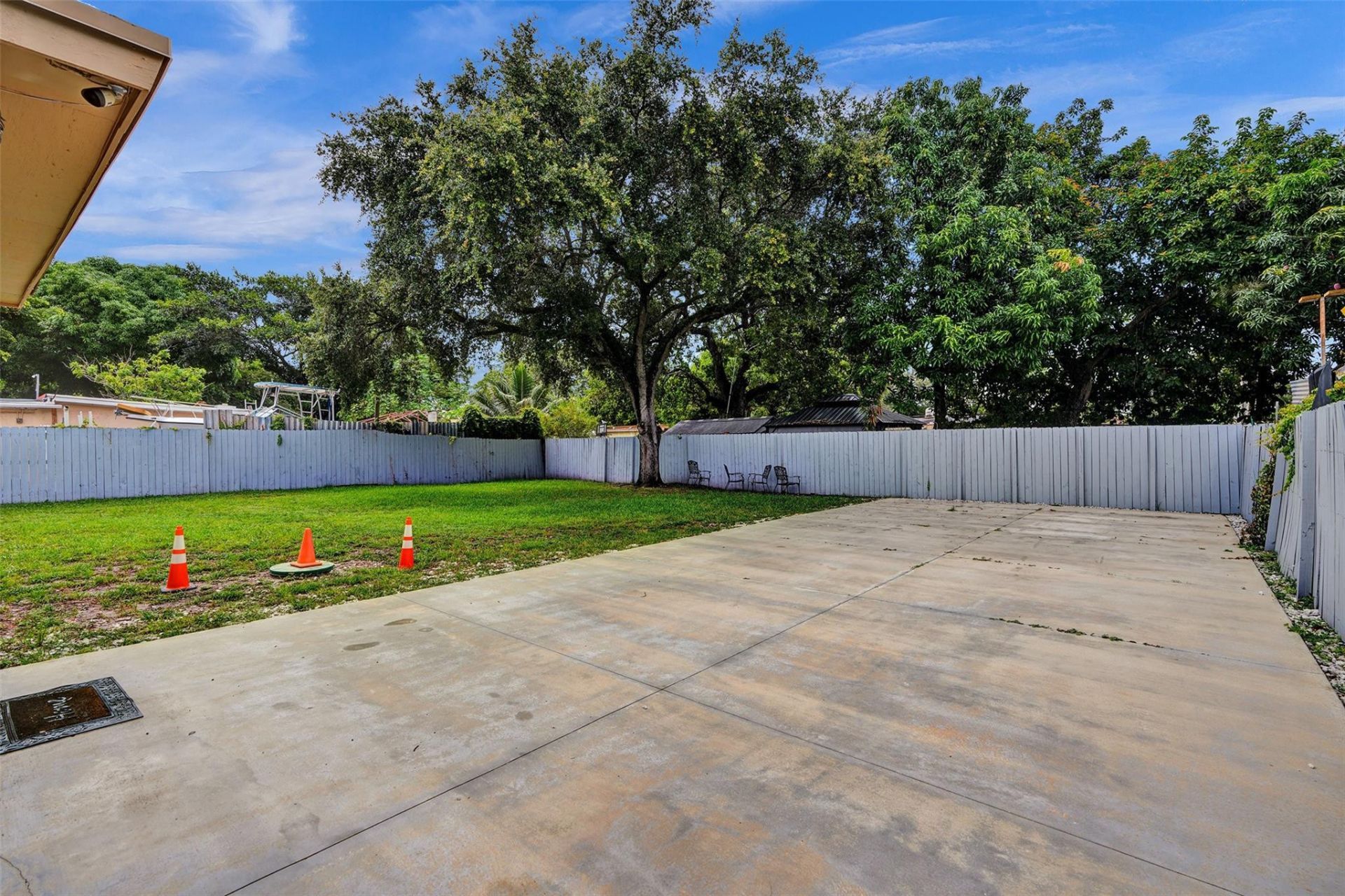 2180 NW 105th Terrace, Miami, FL 33147 Photo