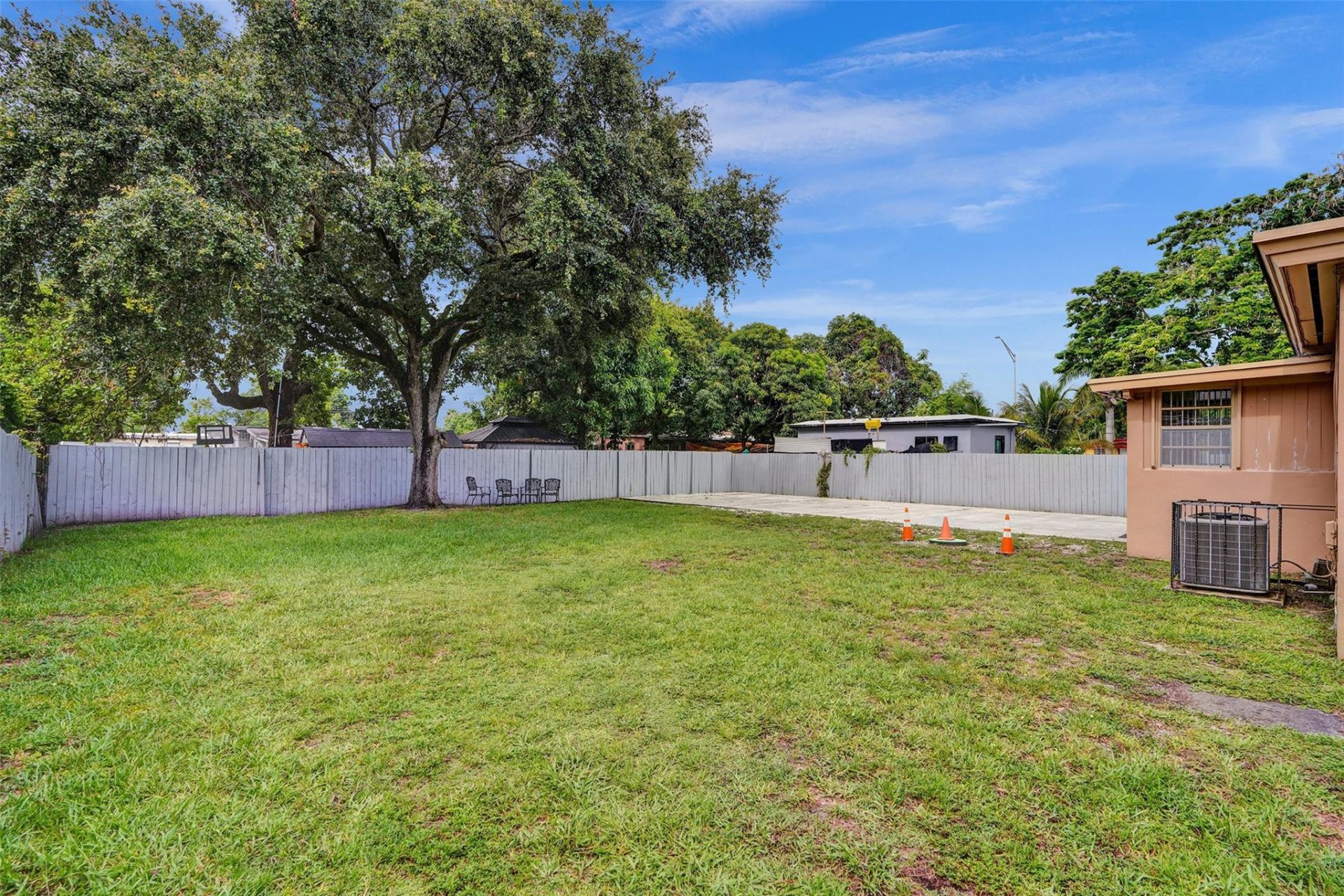 2180 NW 105th Terrace, Miami, FL 33147 Photo