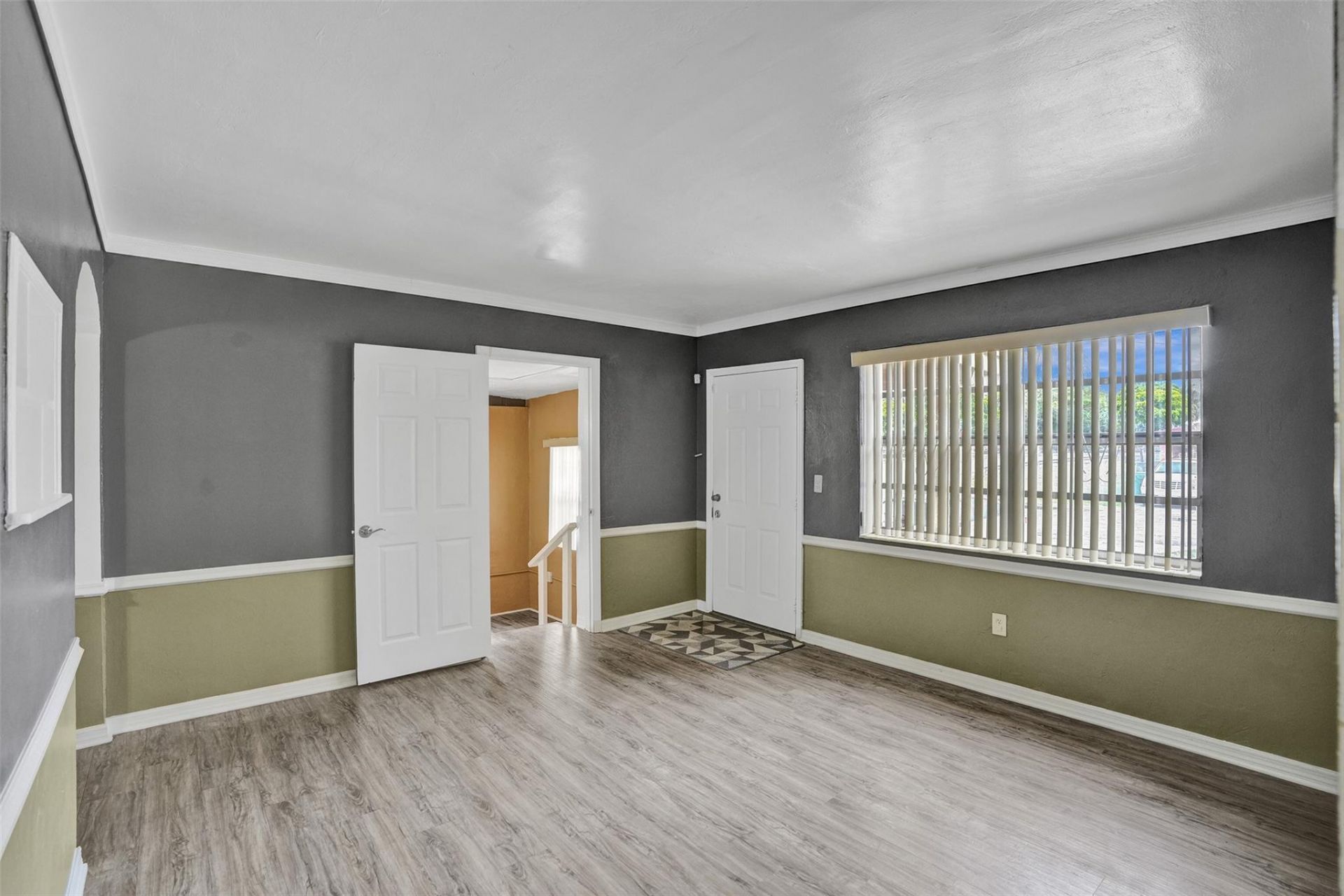 2180 NW 105th Terrace, Miami, FL 33147 Photo