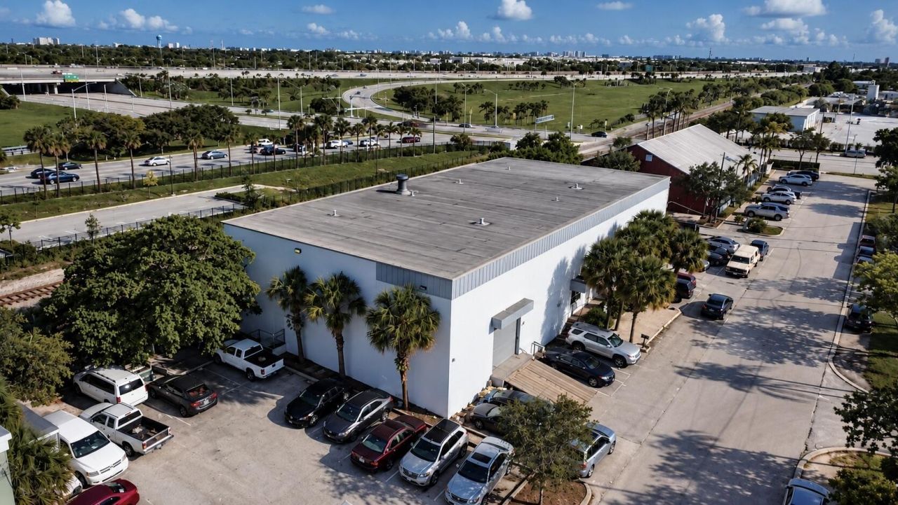 65 NW 18th Avenue, Delray Beach, FL 33484 Photo