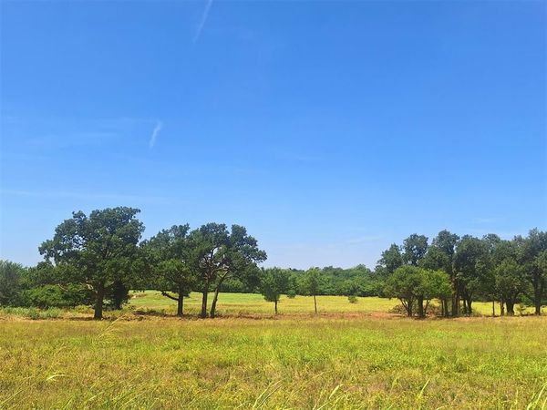 6242 Lake Breeze Drive, Guthrie, OK 73044