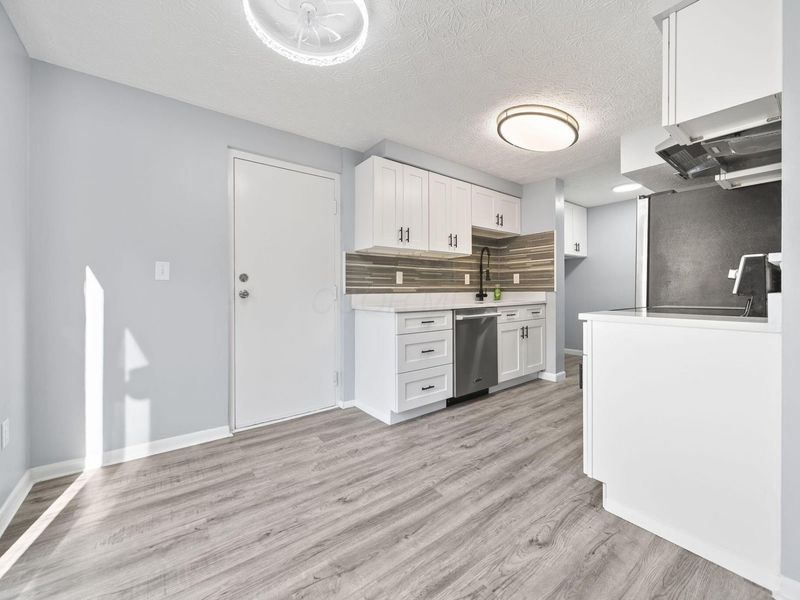 2538 Nassau Drive, Unit 29B, Columbus, OH 43232 Photo 11