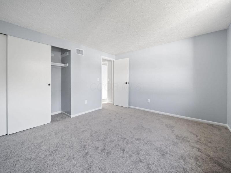 2538 Nassau Drive, Unit 29B, Columbus, OH 43232 Photo 14