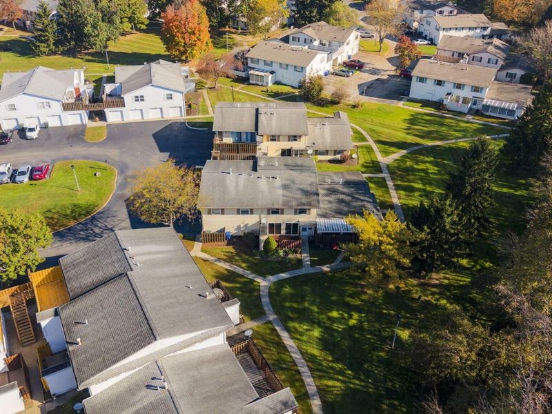 2538 Nassau Drive, Unit 29B, Columbus, OH 43232 Photo 33