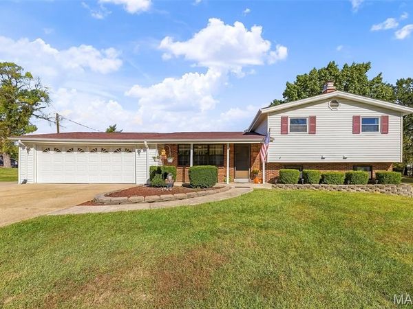 9 Pedrotti Lane , O'Fallon, MO 63366