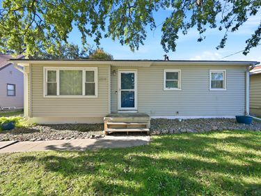 204 CRESTMONT Drive, COUNCIL BLUFFS, IA 51503