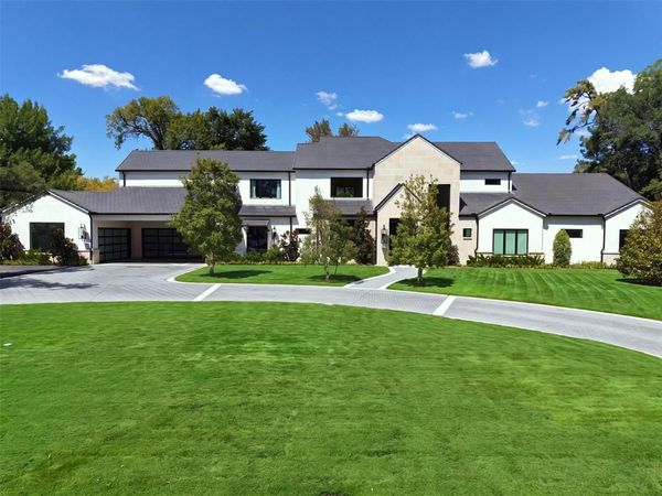 4923 Crooked Lane , Dallas, TX 75229