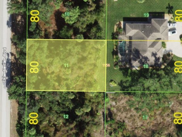 16427 CHAMBERLAIN BOULEVARD , PORT CHARLOTTE, FL 33954