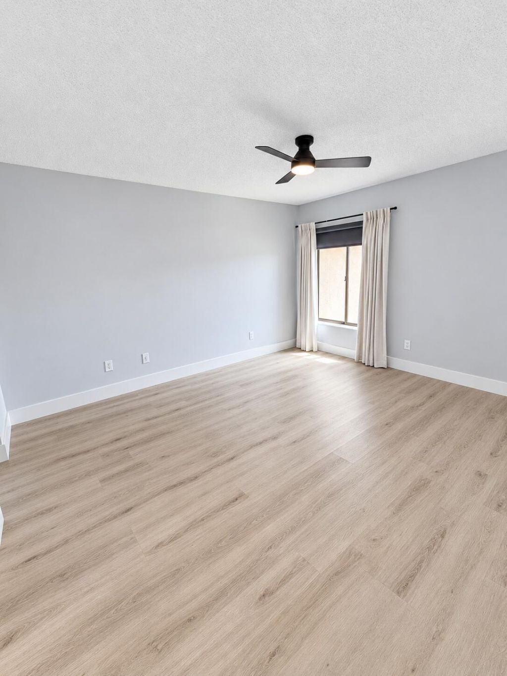 350 Club Circle, Unit 208, Boca Raton, FL 33487 Photo
