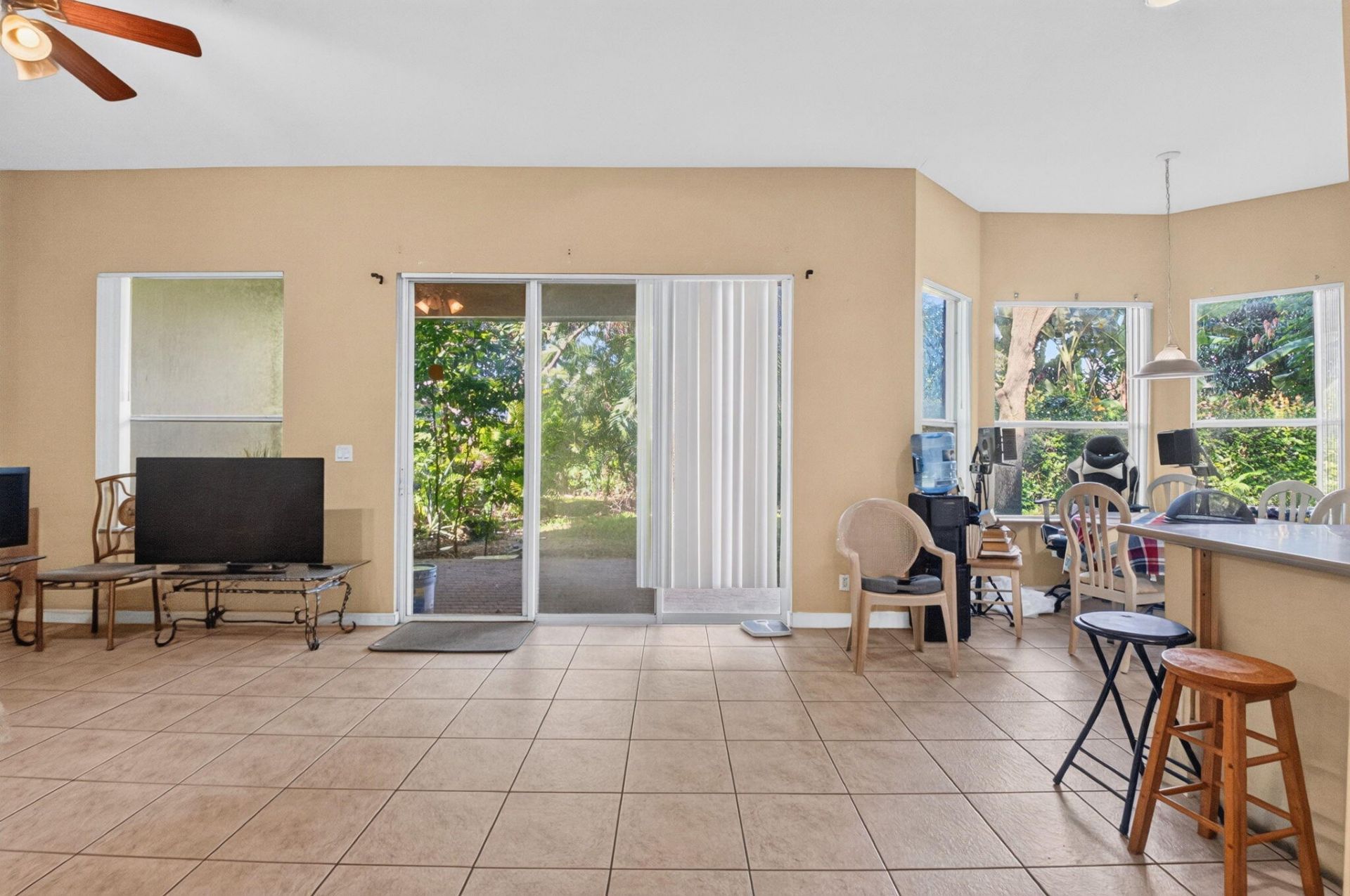 1017 Grove Park Circle, Boynton Beach, FL 33436 Photo