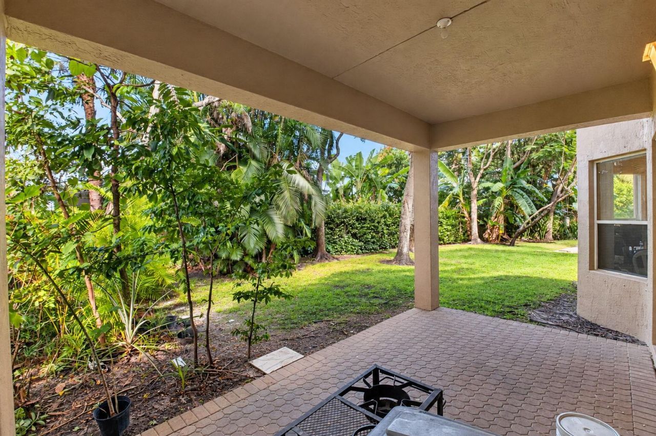 1017 Grove Park Circle, Boynton Beach, FL 33436 Photo