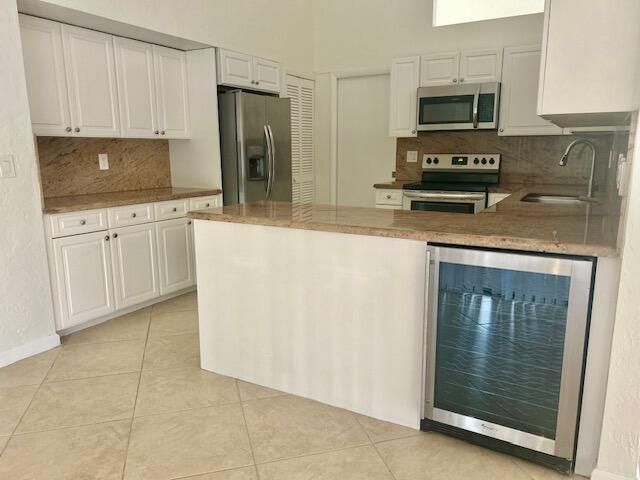 7045 Golf Pointe Circle, Unit 7045, Tamarac, FL 33321 Photo