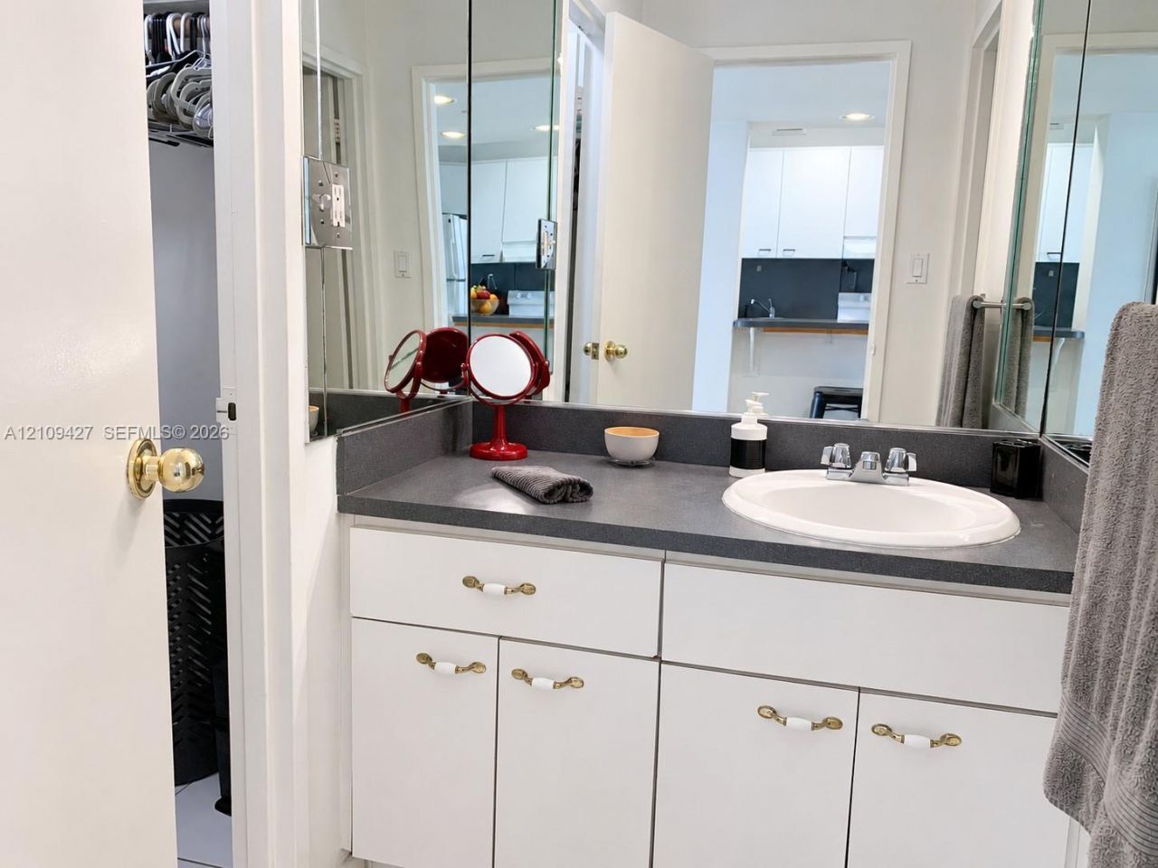 100 Lincoln Rd , Unit 805, Miami Beach, FL 33139 Photo