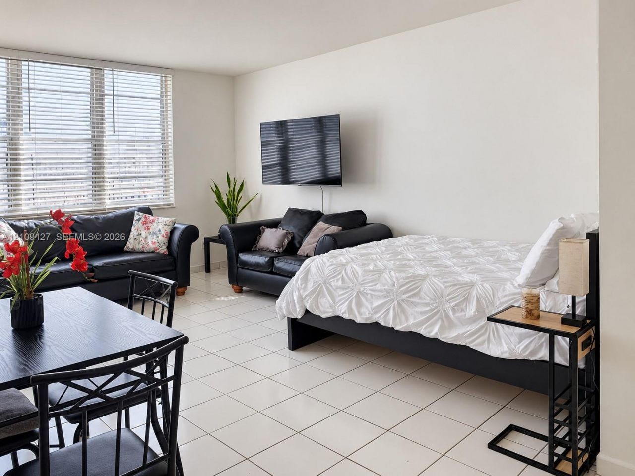 100 Lincoln Rd , Unit 805, Miami Beach, FL 33139 Photo