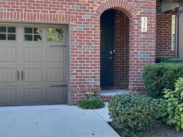 316 Coronado Pvt Cir, Hendersonville, TN 37075