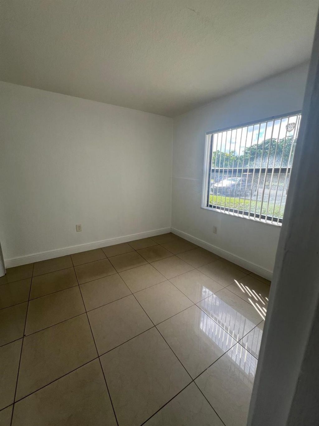 9165 NW 1st Street, Unit 102, Pembroke Pines, FL 33024 Photo